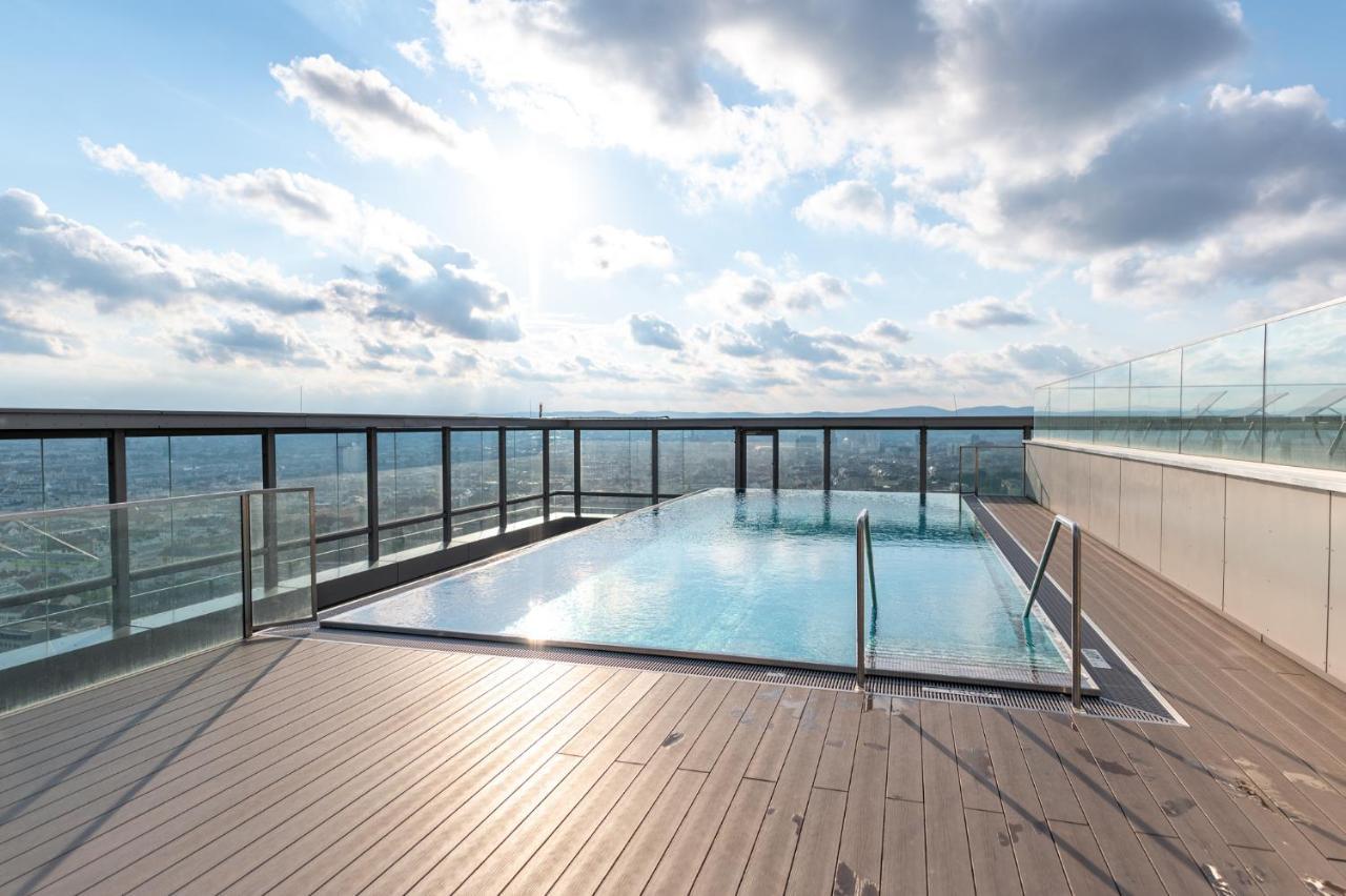 Apartment Over The Roofs Of Vienna Exterior photo